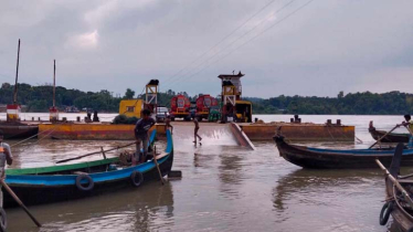 ৫ দিন ধরে বন্ধ চন্দ্রঘোনা-রাইখালী নৌ রুটে ফেরি চলাচল